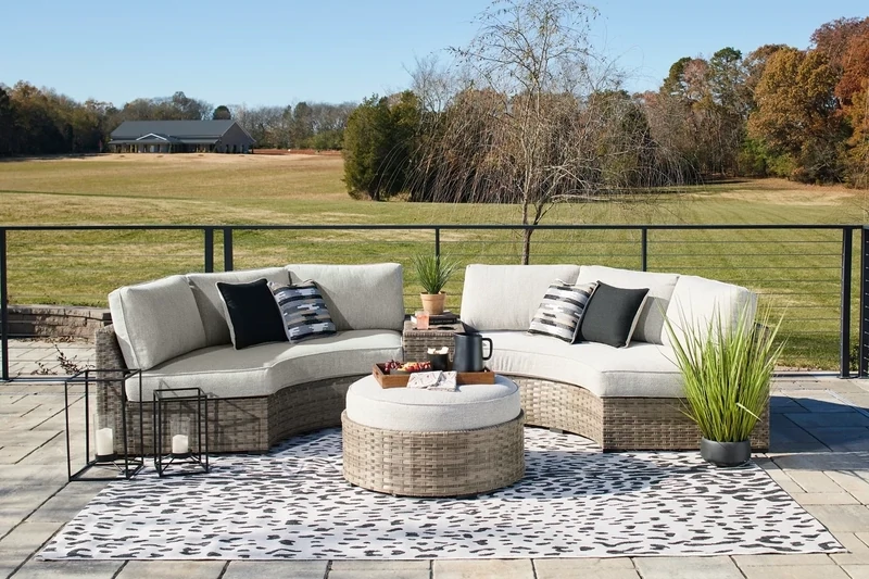 Calsworth 4-Piece Outdoor Sectional
