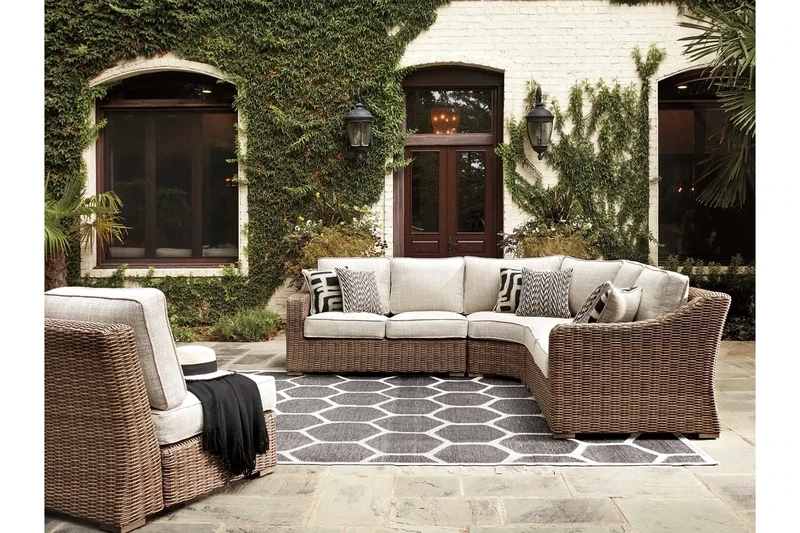 Beachcroft 3-Piece Nuvella Outdoor Sectional