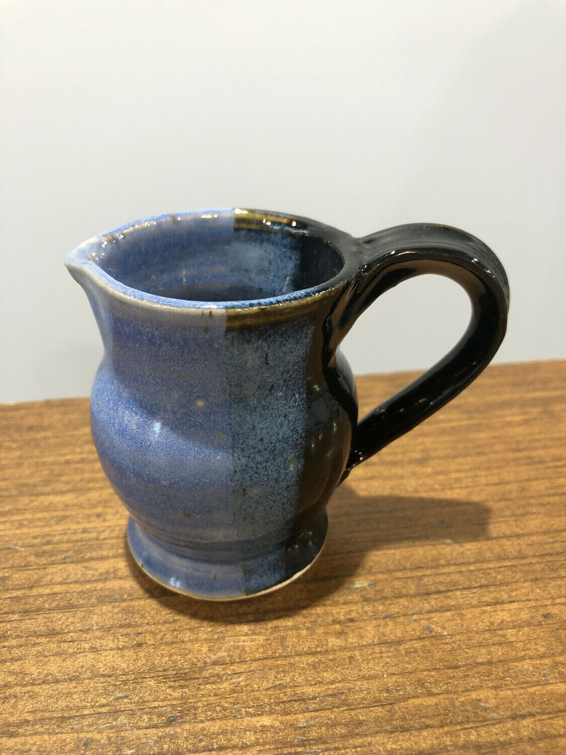 Black &amp; Blue Creamer - Alicia Kate
