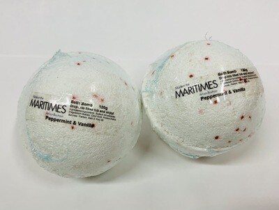 Peppermint Vanilla Bath Bomb- Little Luxuries