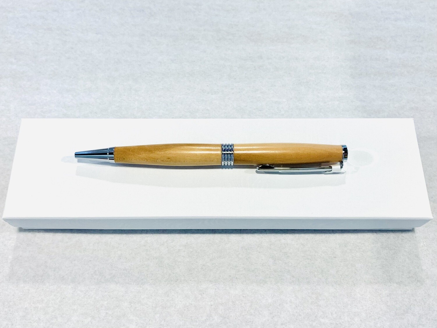 Apple/Silver - Sid Watts