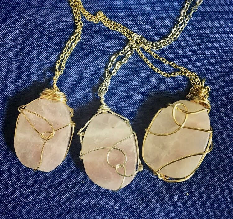 Rocks from My Bra Large Necklace 