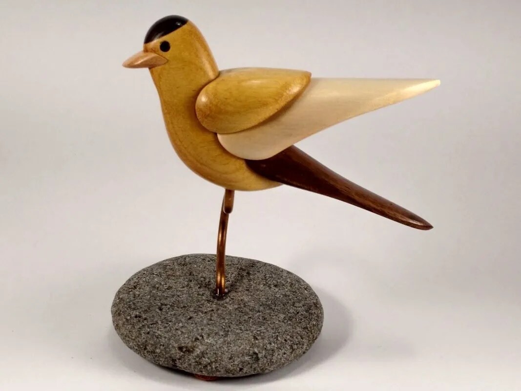 Goldfinch Arbour