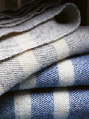 MacAusland Woollen Mills Blankets