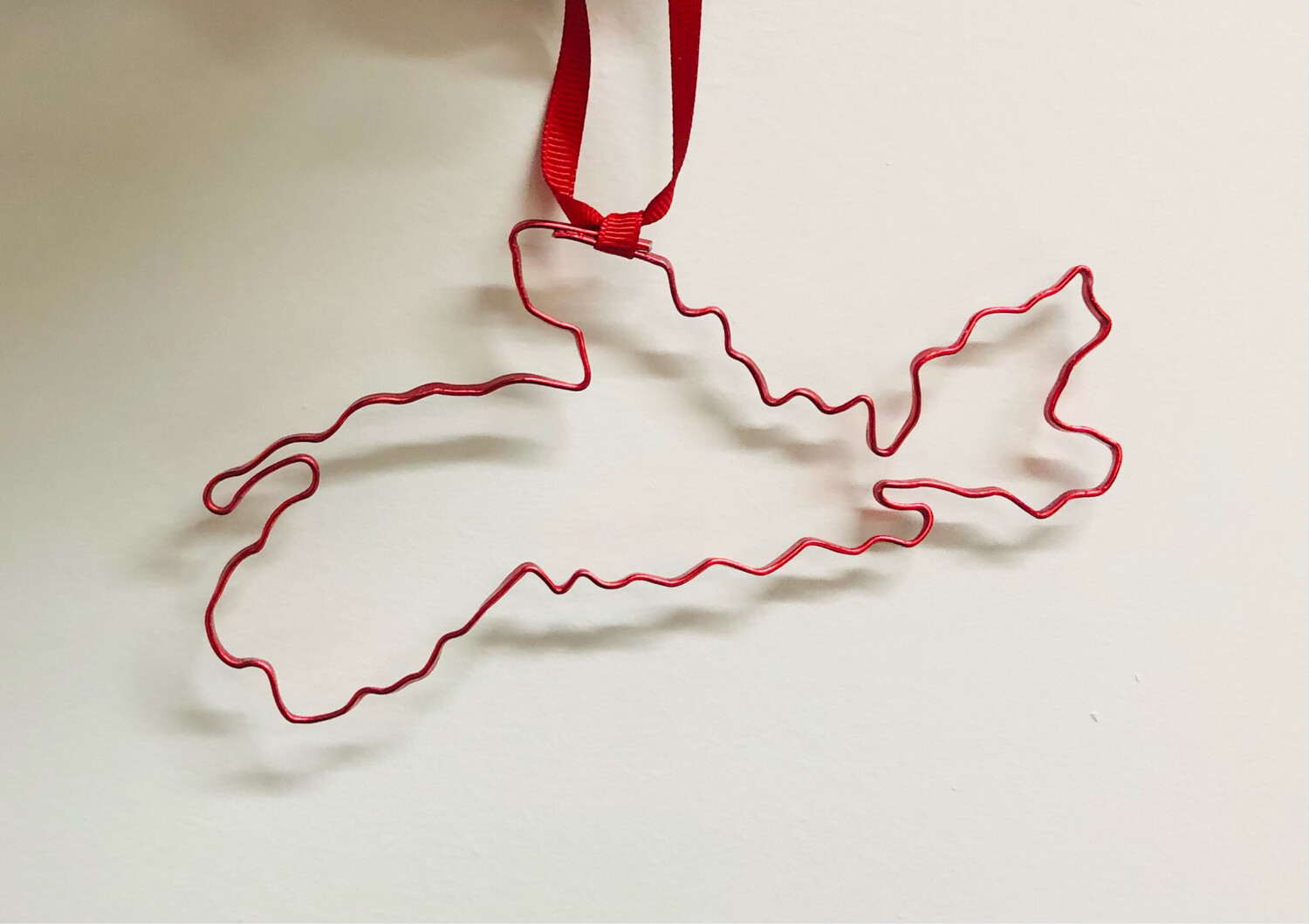 NS Red Wire Ornament 