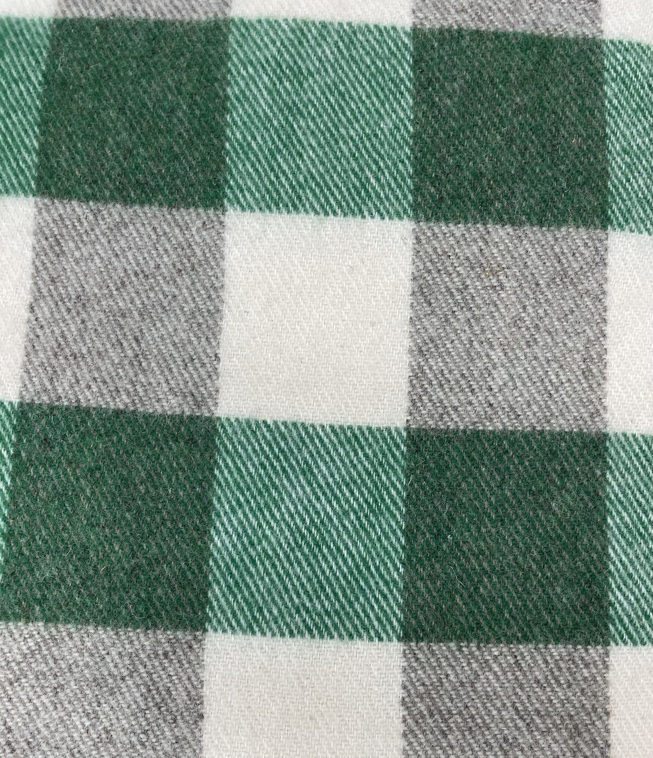 Kelly Green with Natural White MacAusland Throw Blanket 
