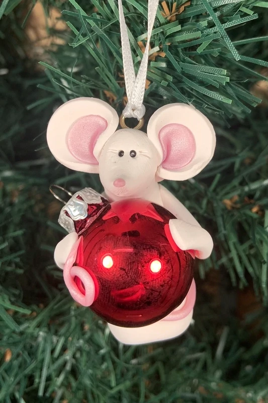 Clay Mouse with Red Ornament