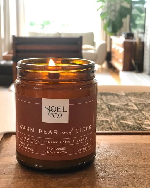 Warm Pear and Cider Candle- Noel & Co. Warm Pear and Cider Candle- Noel & Co.