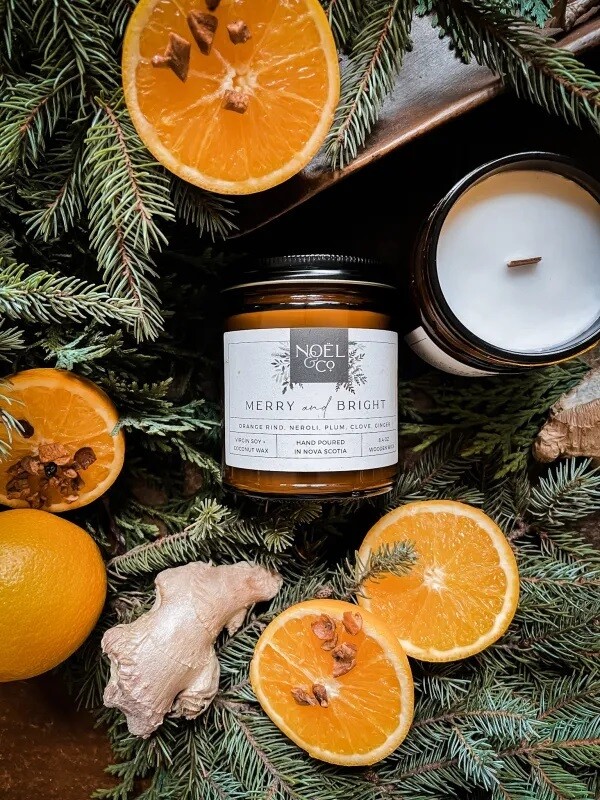 Merry and Bright 8oz Candle- Noel & Co. Merry and Bright 8oz Candle- Noel & Co.
