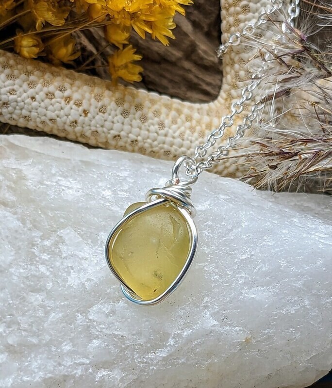 Medium Yellow Seaglass Pendant- Kim's Beachy Designs