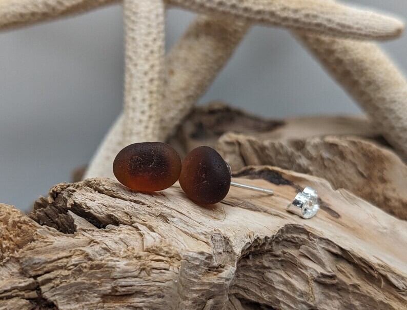 Amber Seaglass Stud Earrings- Kim's Beachy Designs 