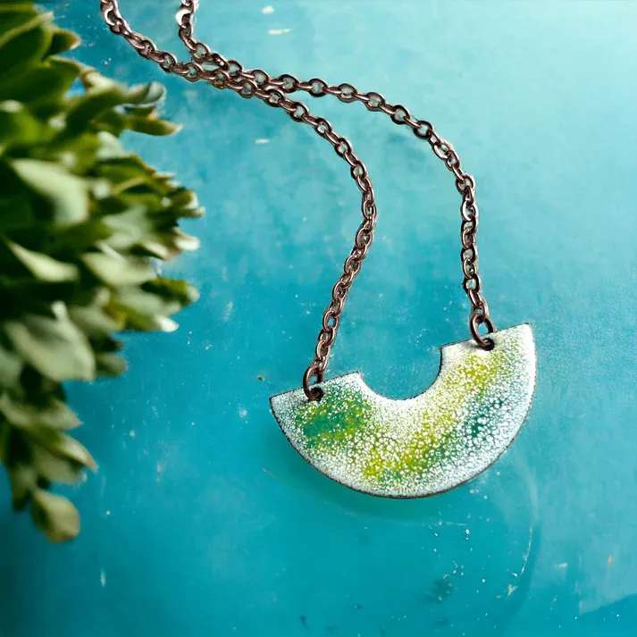 Tropical Mist Arch Necklace- Aflame