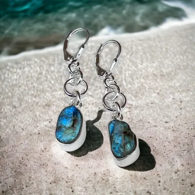 Laura Earring - Elizabeth Burry Design