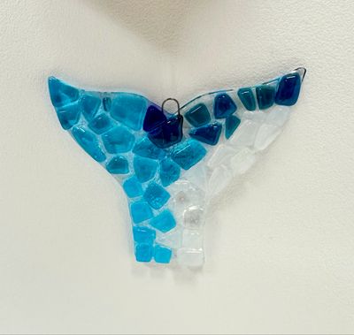 Whale Tail - Moxy 