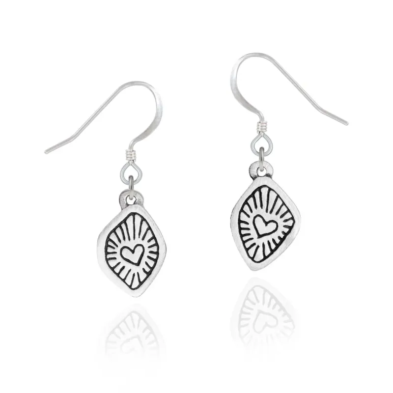 Shining Hearts Earrings - Amos