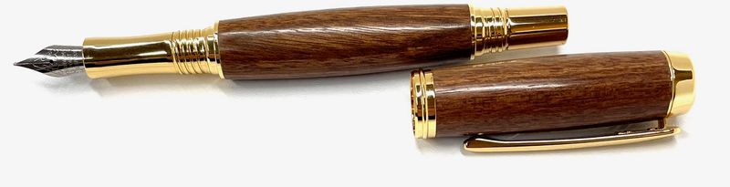 Fountain Pen Rosewood with Gold - Sid Watts