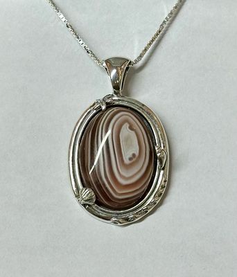 Oval Large Banded Agate Pendant &amp; Chain - Fundy Treasures