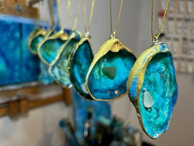 Seaglass Collector&#39;s Ornament 2025 - Kimberley Eddy