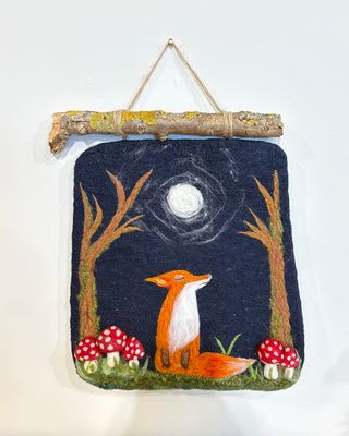 Large Felted Wall Art with Driftwood - Fox - Magic of Wool