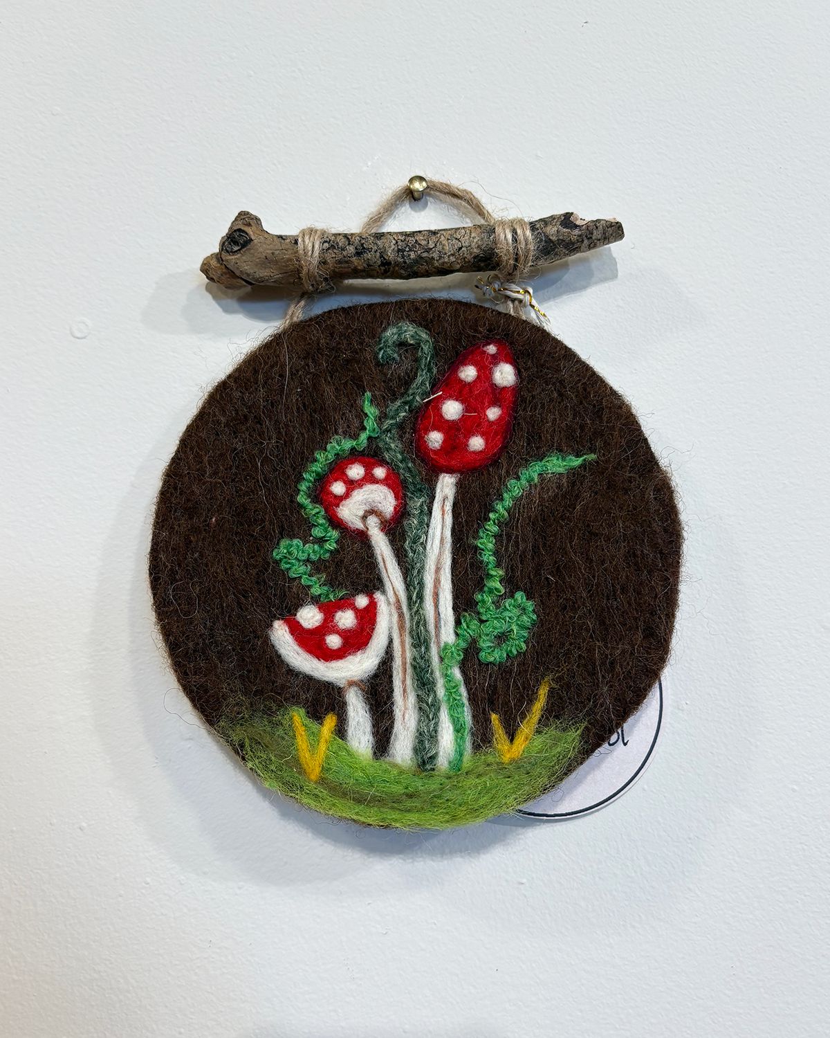 Small Felted Wall Art with Driftwood - Mushrooms - Magic of Wool