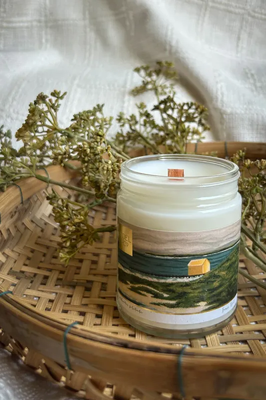 Saltwater Solitude Candle- Noel & Co. Saltwater Solitude Candle- Noel & Co.