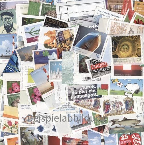 0,70 Briefmarken - A) 100 Stück 0,70 Briefmarken - A) 100 Stück