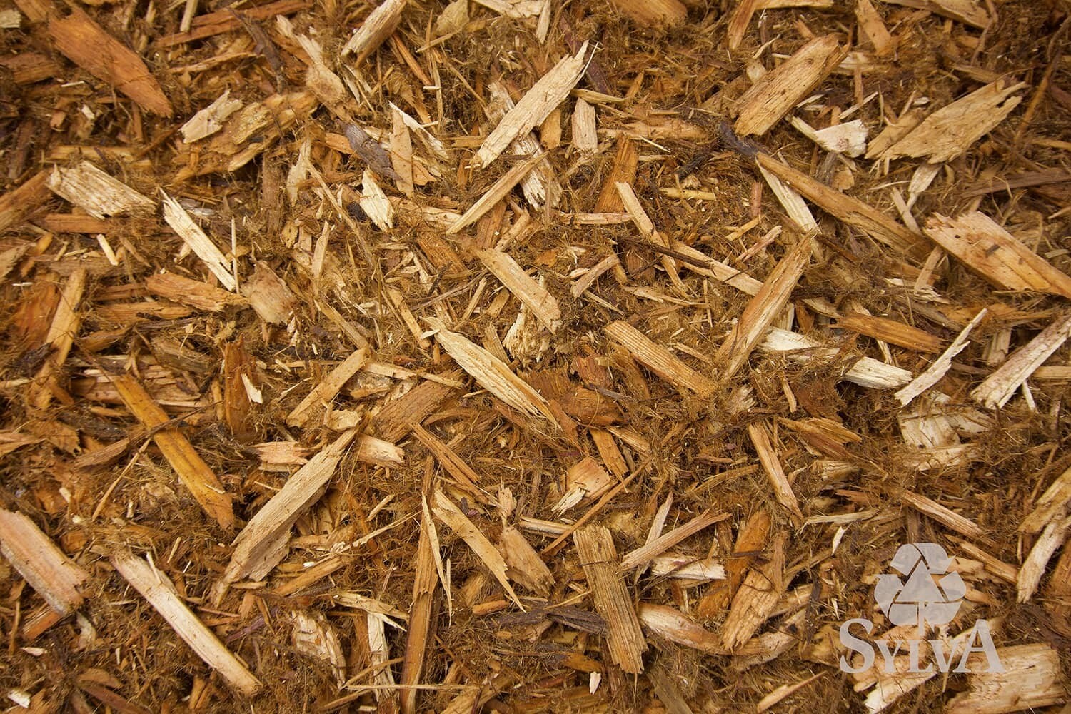 Northern Cedar Shredded (1 Cu Yd), bulk