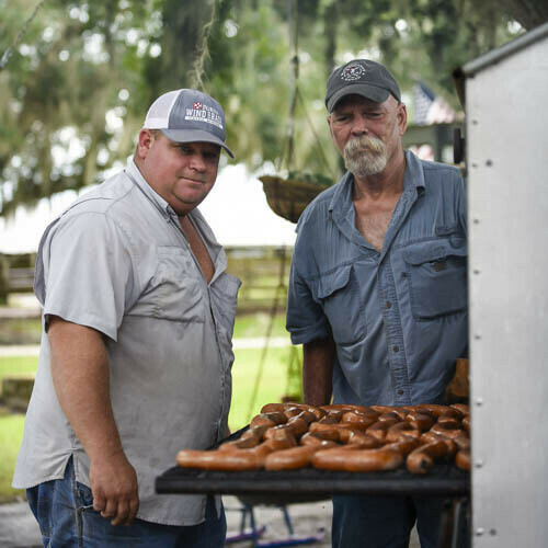 Special! Mangalitsa Pork/ Blackbeard’s Ranch Beef Skinless Hotdog (8 pk) Avg. 1lb.