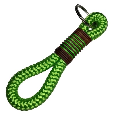 Schlüsselanhänger grün aus Tau mit Leder