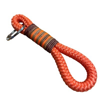 Schlüsselanhänger orange, aus Tau mit Leder