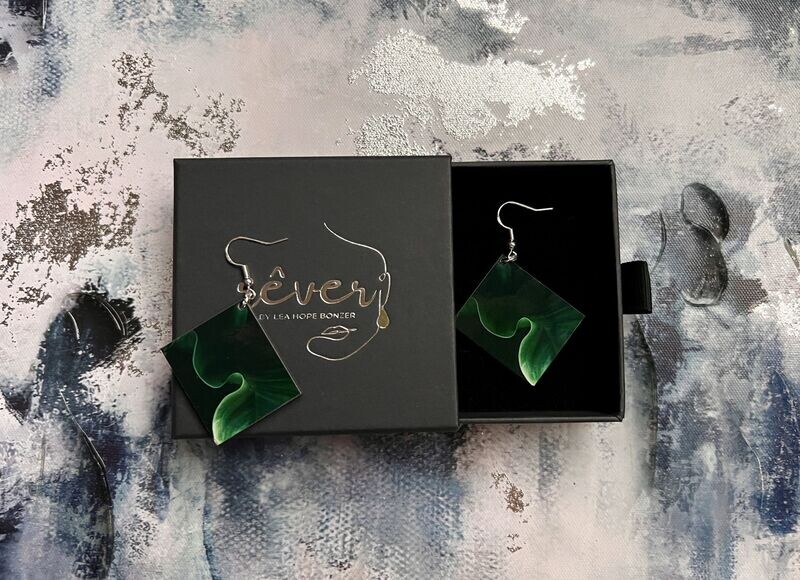 elysian ~ dangling earrings