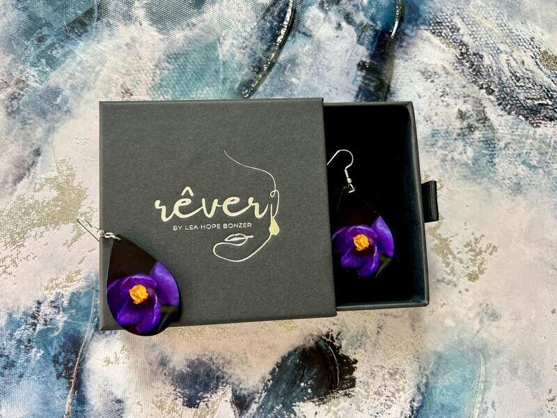 natty  ~ dangling earrings