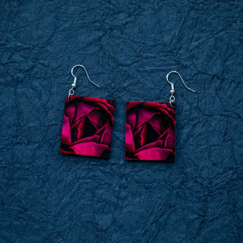 prestige ~ dangling earrings
