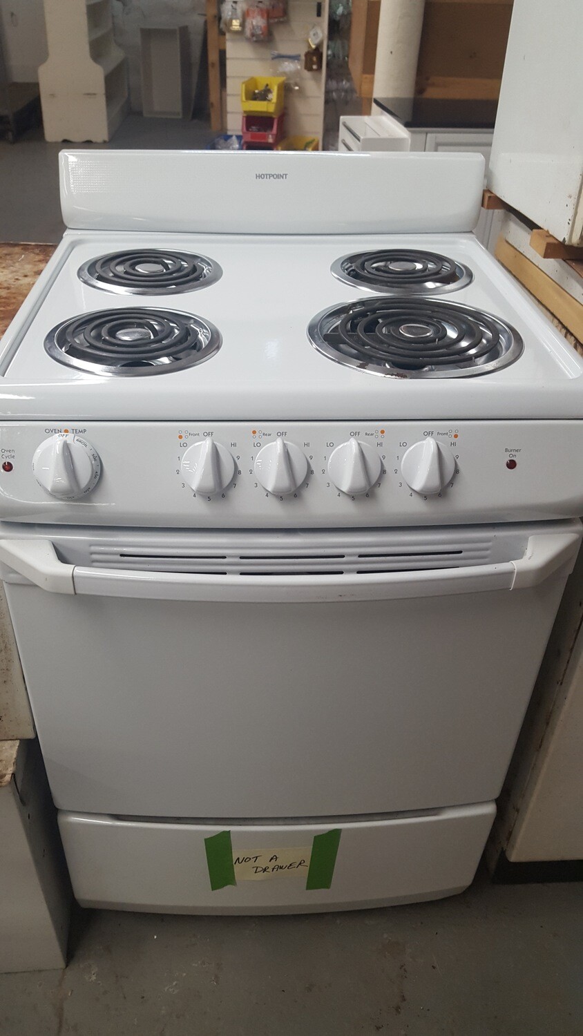 24" Hotpoint Electric Stove, like new (p)