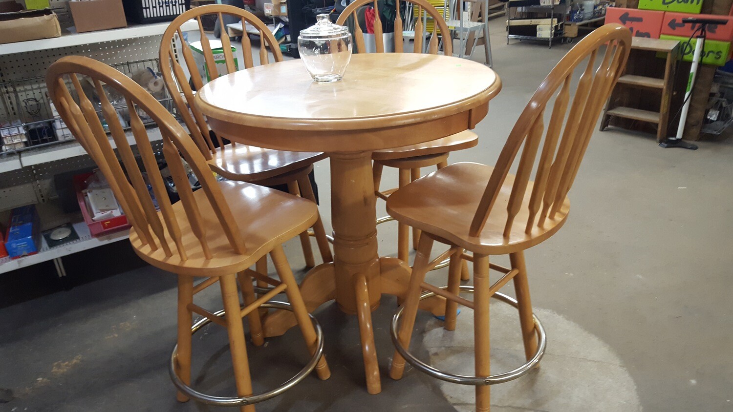 High Top Pedestal Table, 4 swivel stools (G)