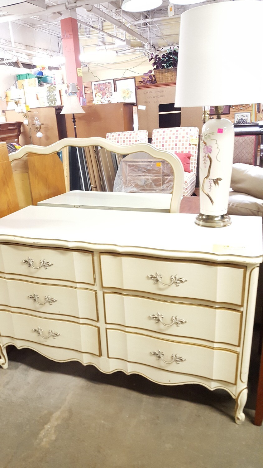 French Provincial style Dresser, Dixie (CL)