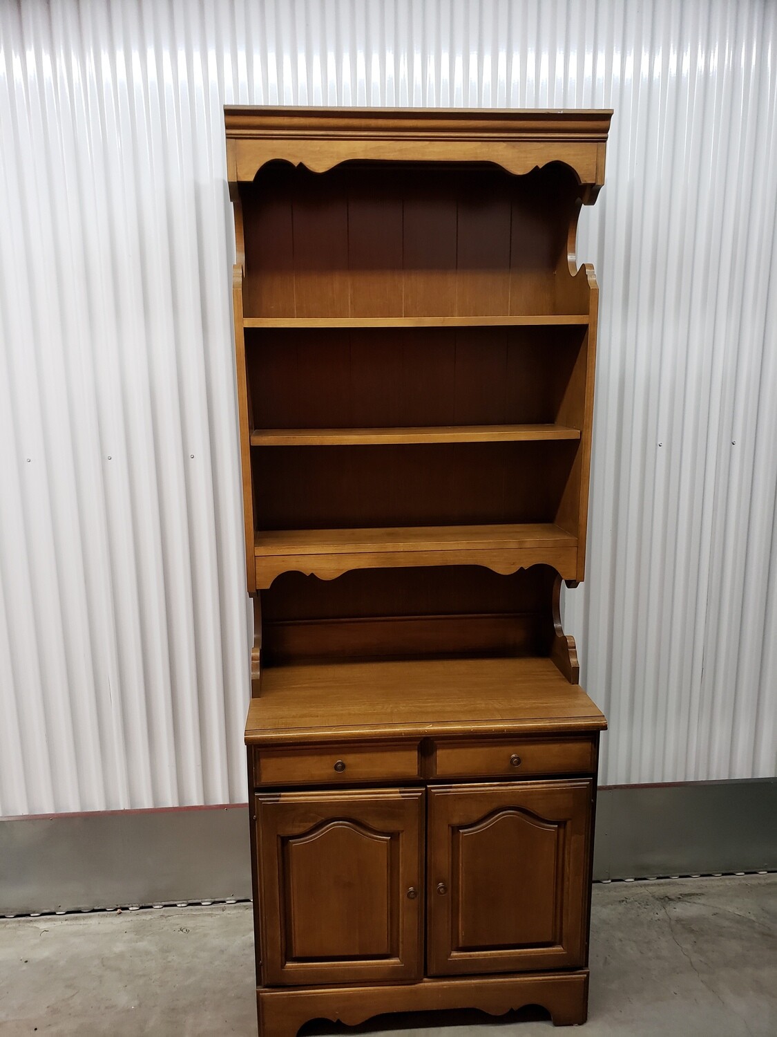 Vintage Maple Hutch for a small space! #2118