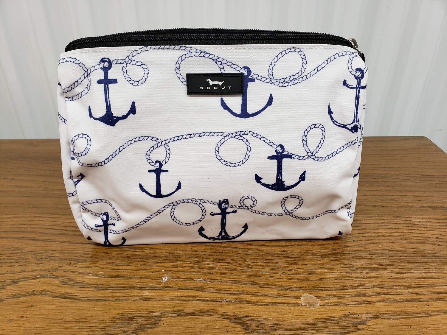 Cosmetic Bag by Scout, like new #2118