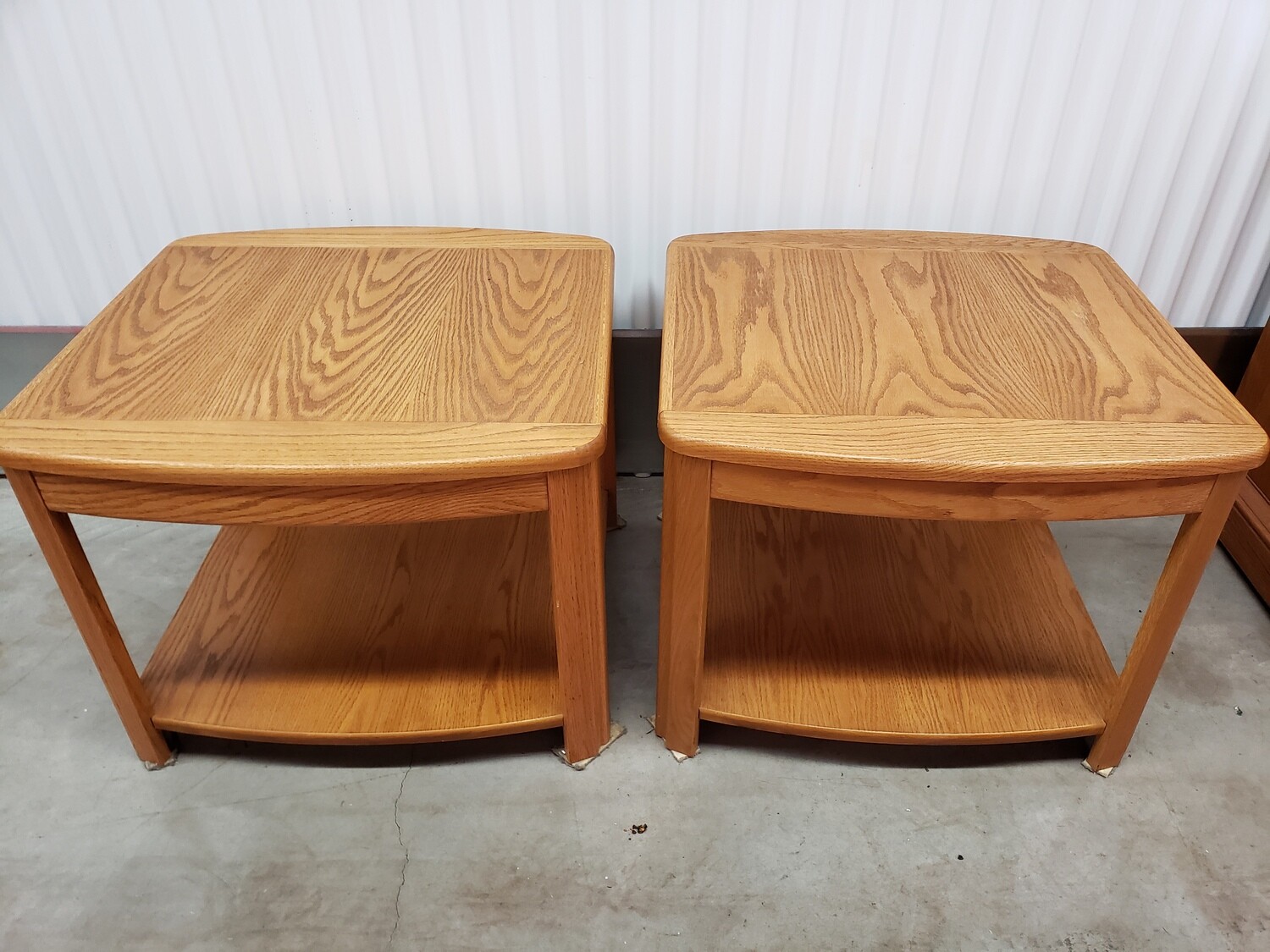 Matching Oak End Tables, very nice! #2118