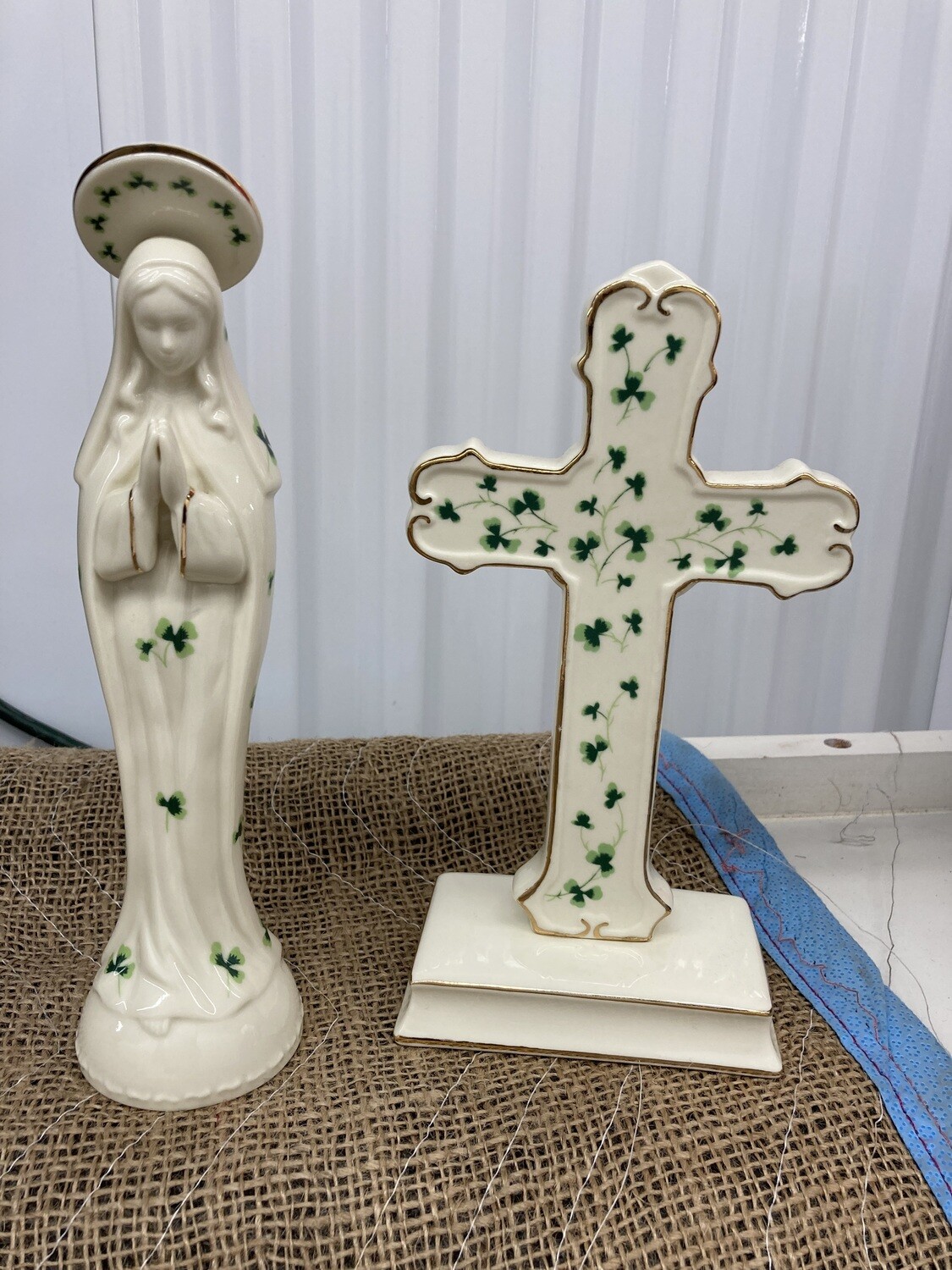 Irish-themed Cross and Prayer figurine #2314