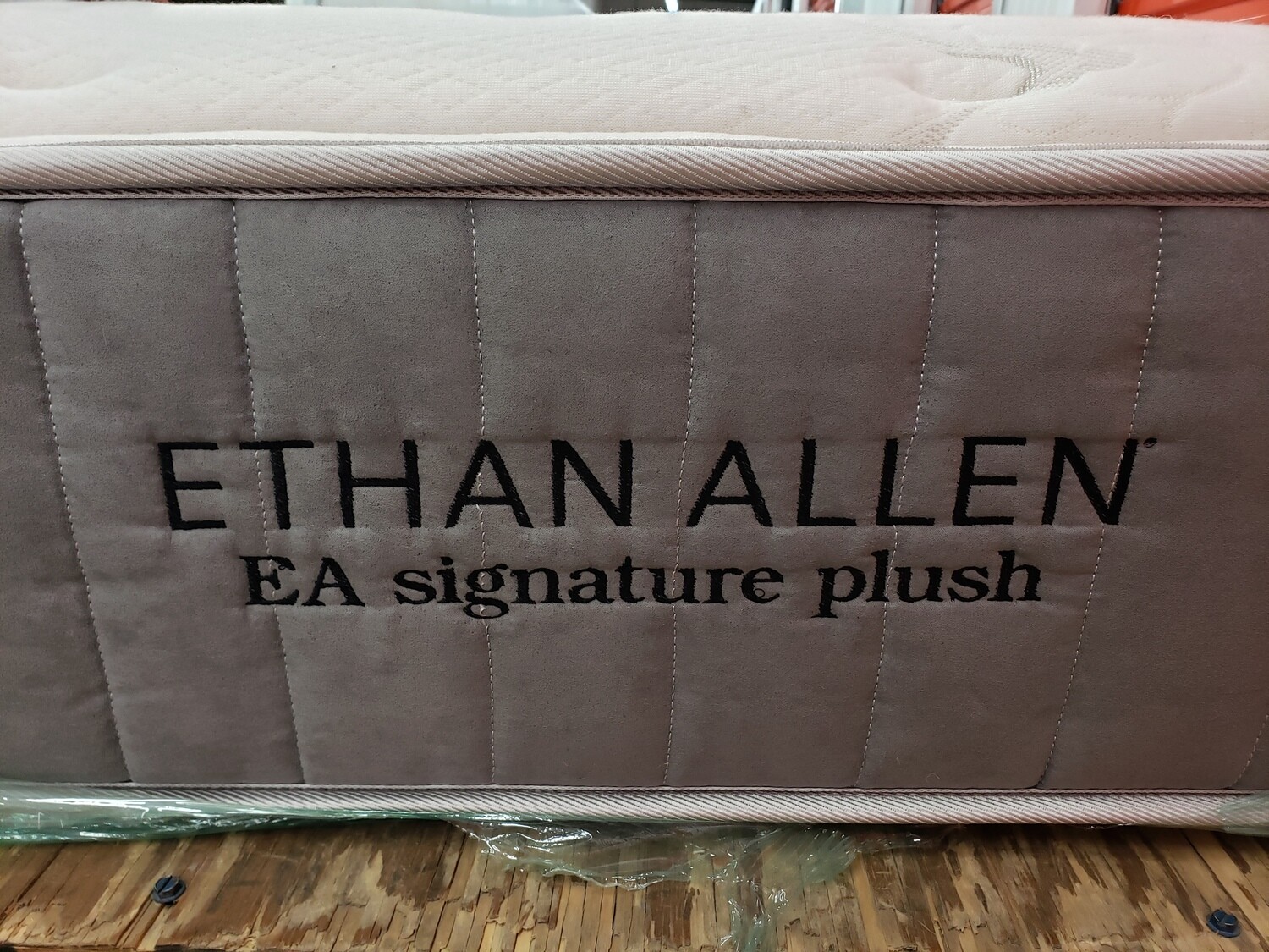 Ethan Allen Full-size Signature Plush Mattress #2125