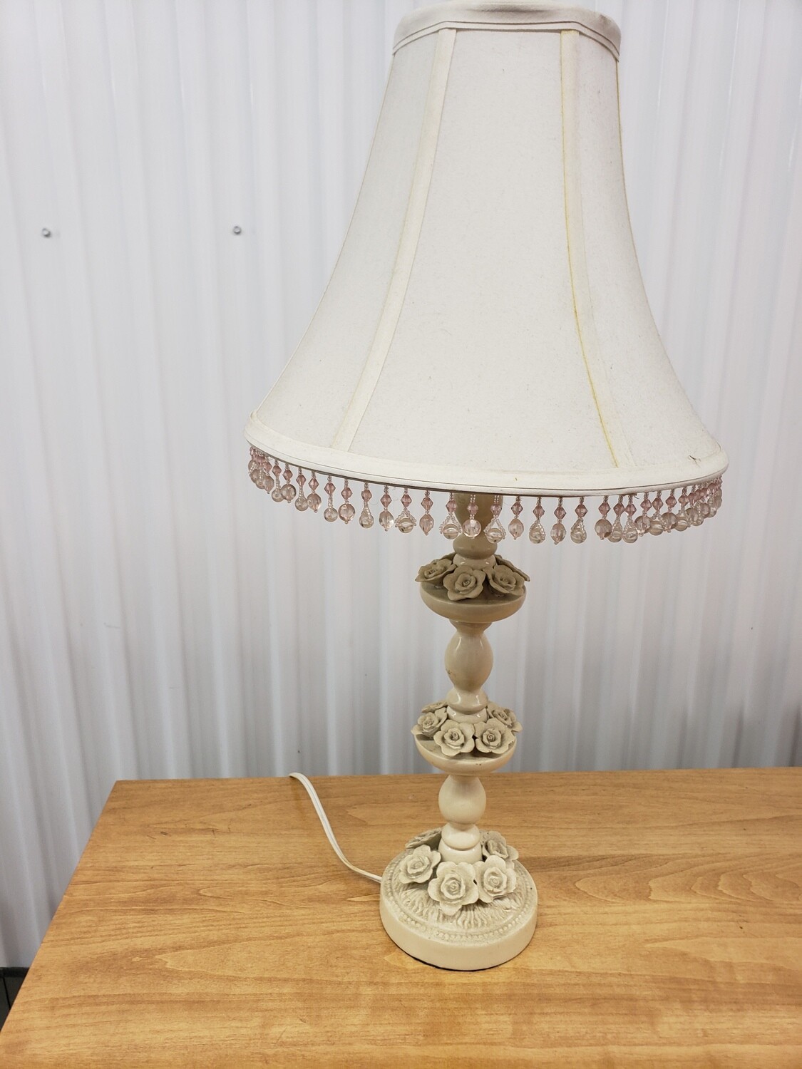 Table Lamp, cream with sculpted roses #2314