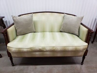 Hickory Furniture Settee w/ pale green fabric #2199