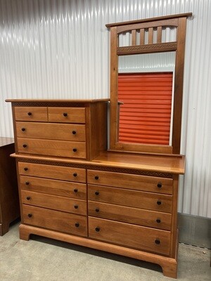 Cherry "Chesser" with mirror by Vaughn, 8 drawers #2324