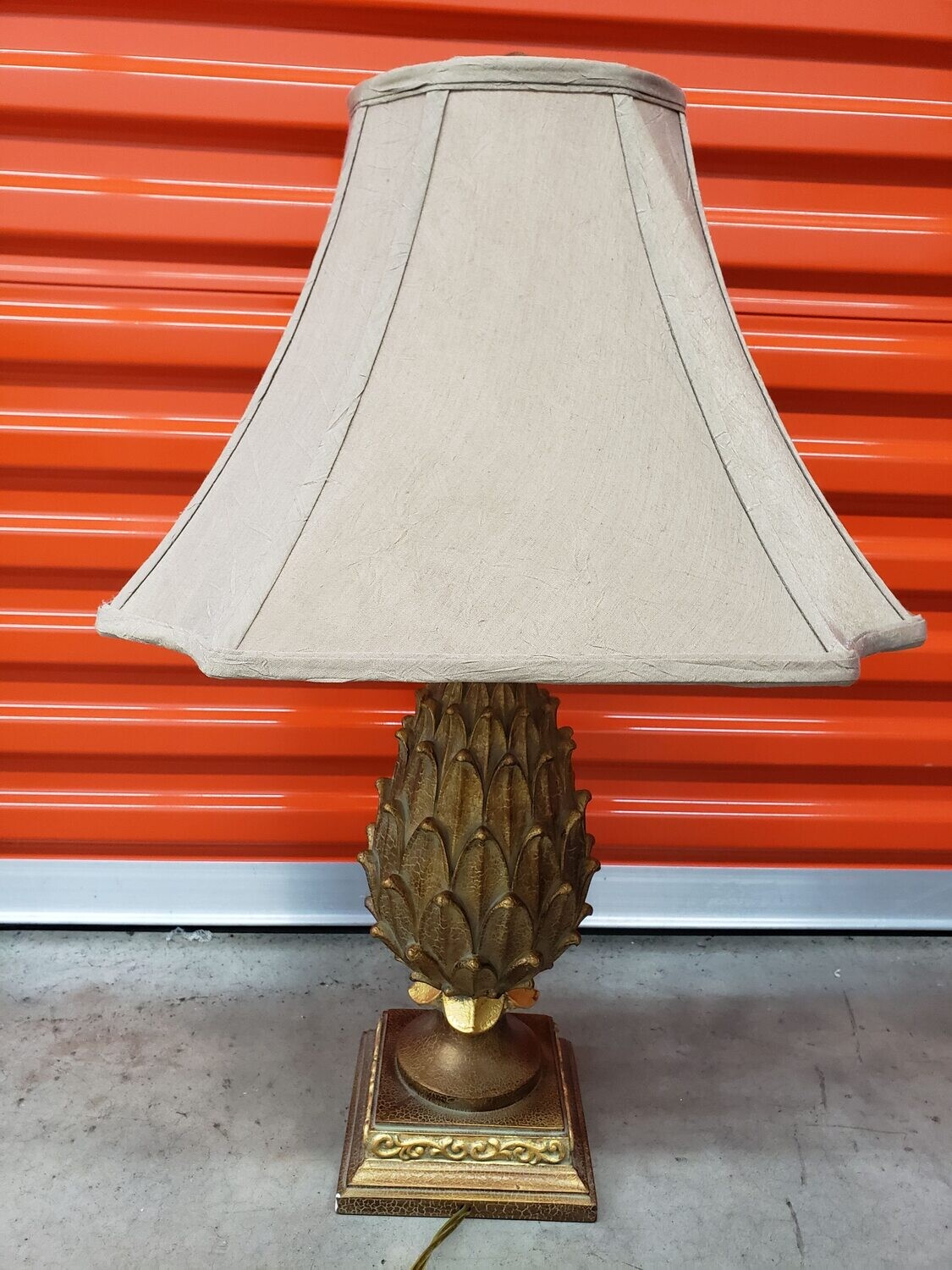 Gold Antique Look Pineapple Base Lamp #2213 ** moved to family 7/7/23