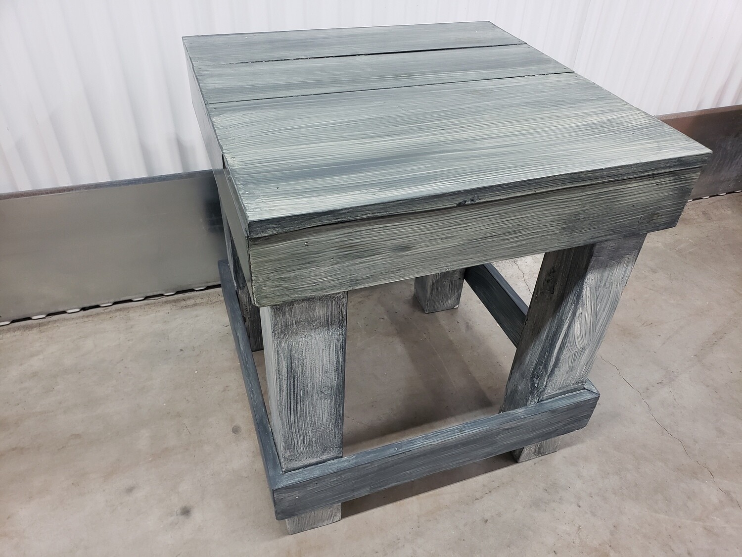 Rustic Pine End Table, gray/green wash #2103