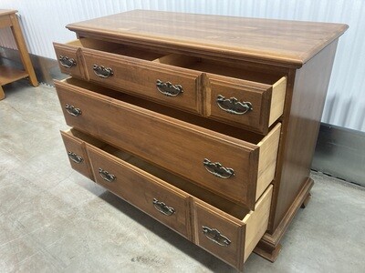Maple 3-drawer Dresser #2103