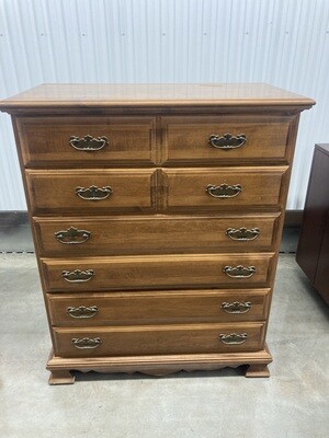 Maple 4-drawer dresser #2103