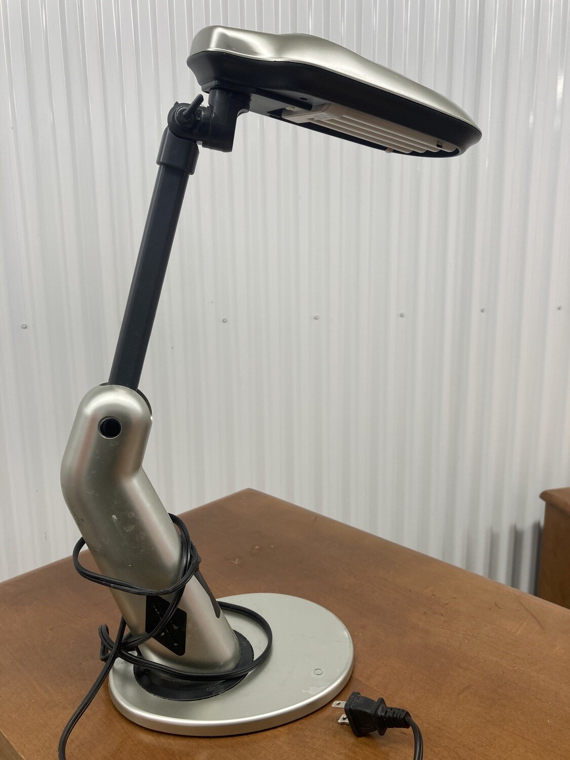 Desk Lamp, adjustable #2314