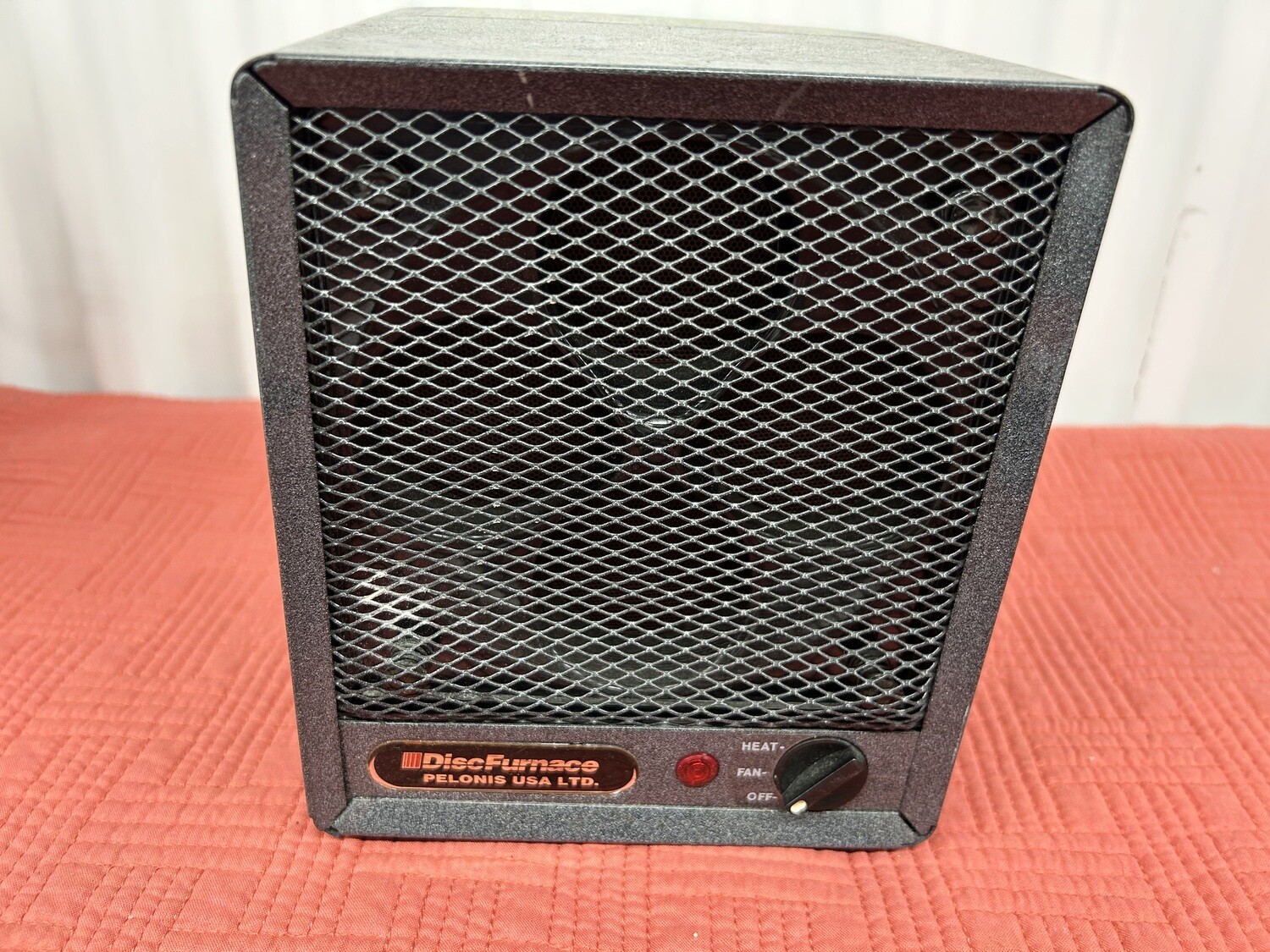 Pelonis "Disc Furnace" Space Heater #2314 ** 8 mos. to sell, 50% off